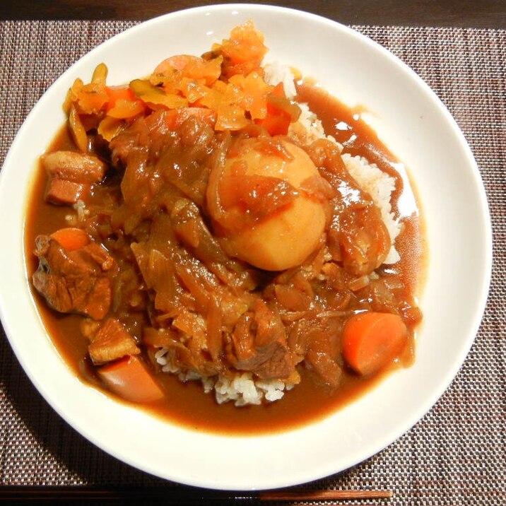 牛肉のまるごとジャガイモカレー